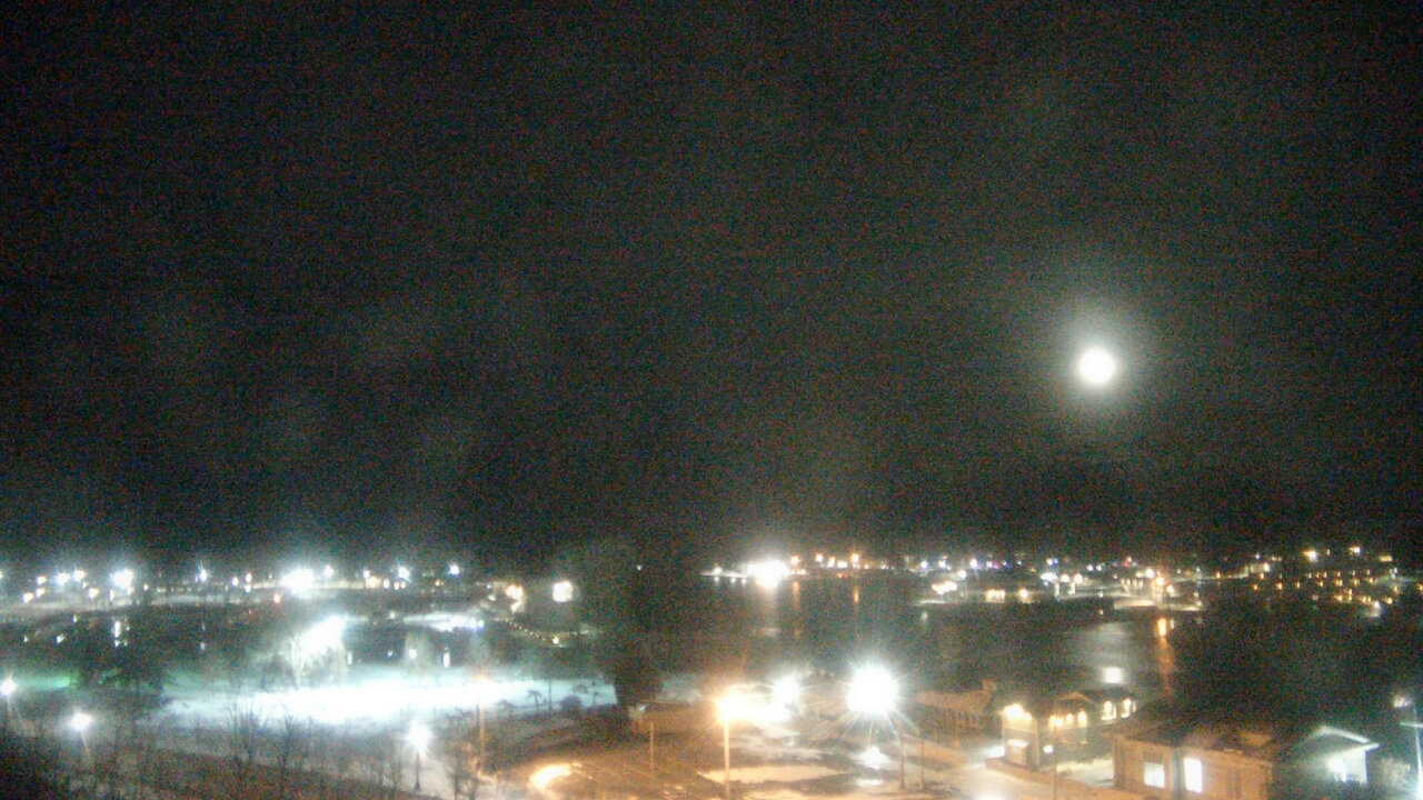 Thumbnail for current weather camera view from Charlotte-Genesee Lighthouse in Rochester, New York