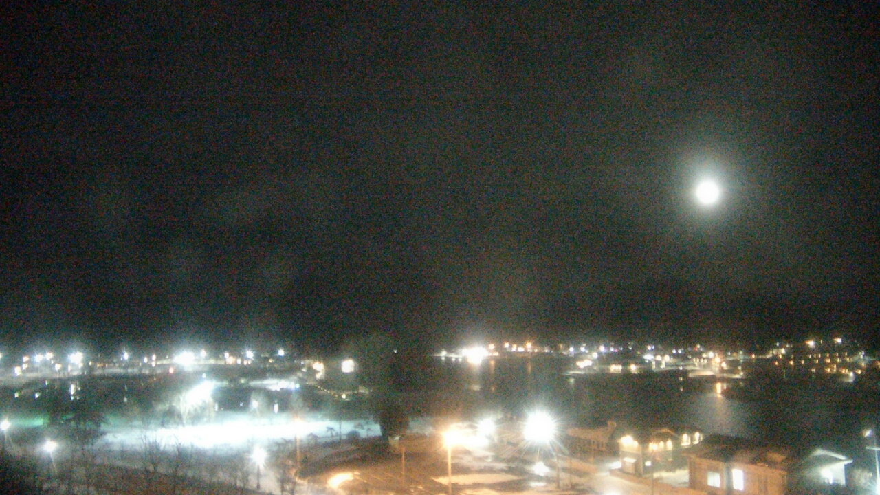 Thumbnail for current weather camera view from Charlotte-Genesee Lighthouse in Rochester, New York