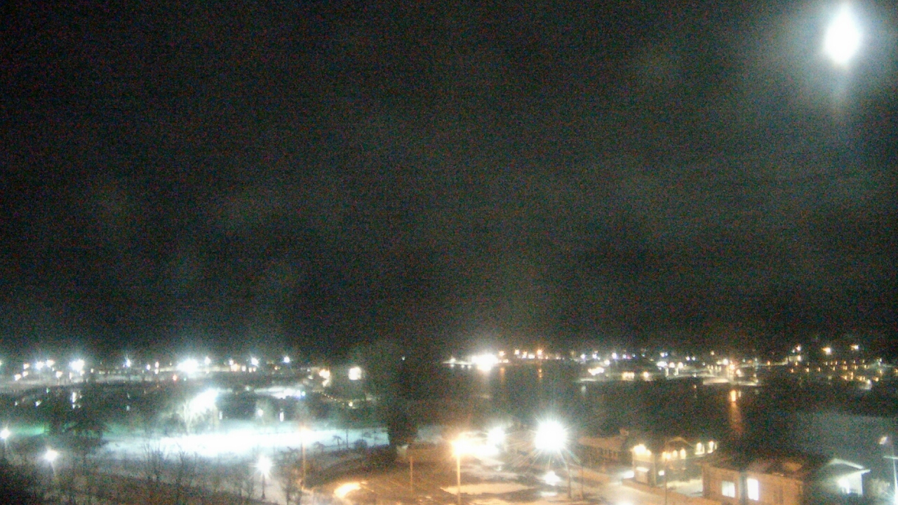 Thumbnail for current weather camera view from Charlotte-Genesee Lighthouse in Rochester, New York
