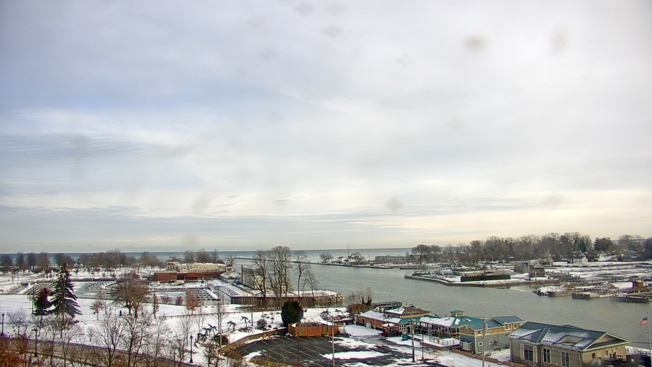 Thumbnail for current weather camera view from Charlotte-Genesee Lighthouse in Rochester, New York