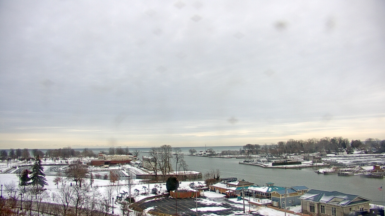 Thumbnail for current weather camera view from Charlotte-Genesee Lighthouse in Rochester, New York