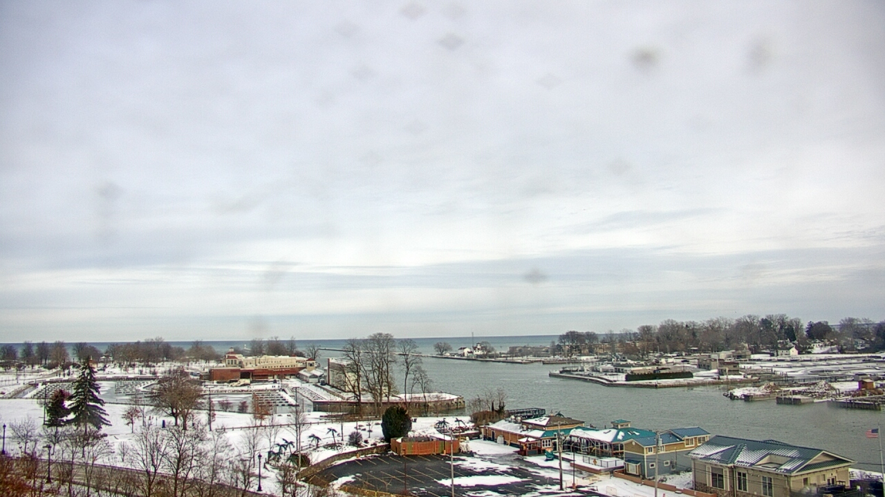 Thumbnail for current weather camera view from Charlotte-Genesee Lighthouse in Rochester, New York