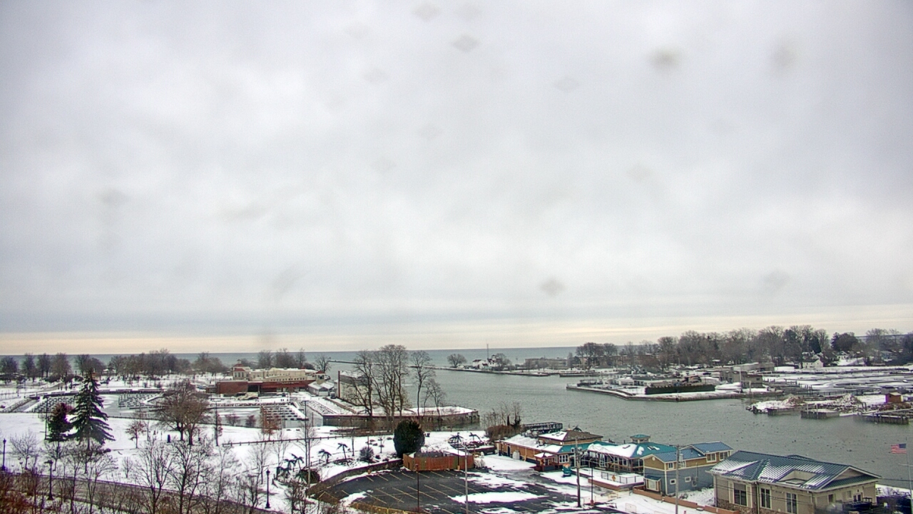 Thumbnail for current weather camera view from Charlotte-Genesee Lighthouse in Rochester, New York