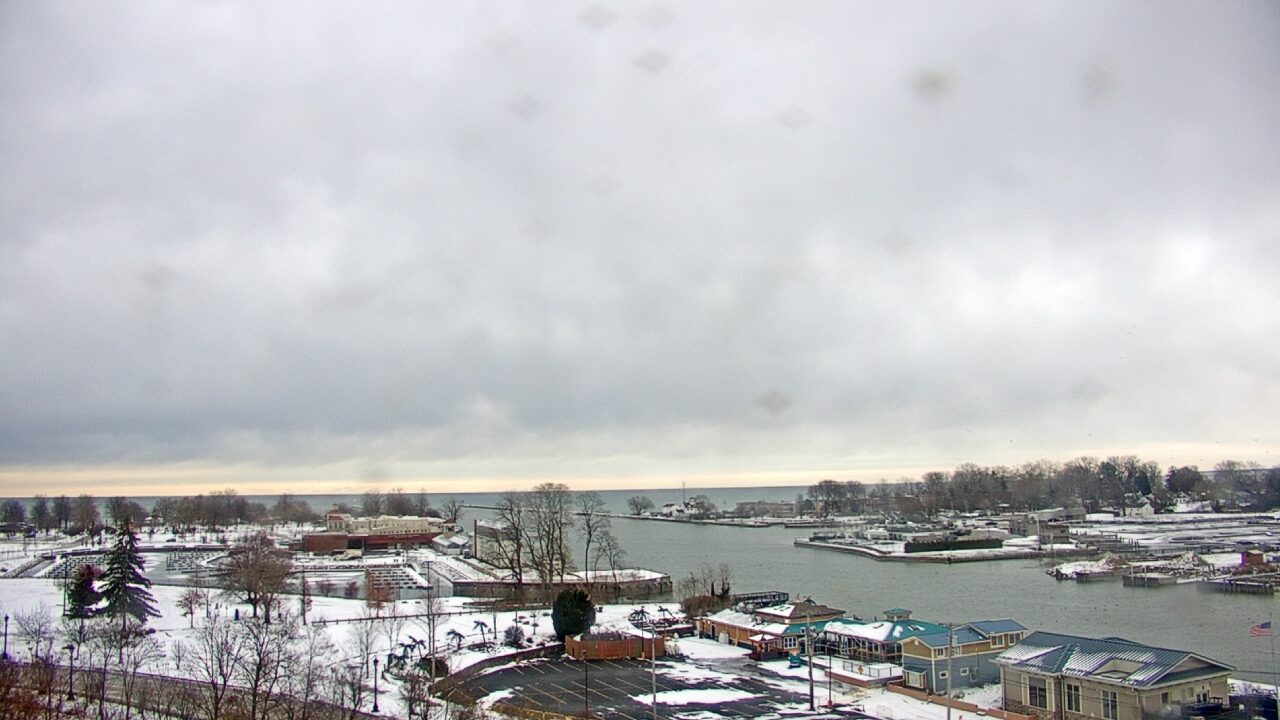 Thumbnail for current weather camera view from Charlotte-Genesee Lighthouse in Rochester, New York