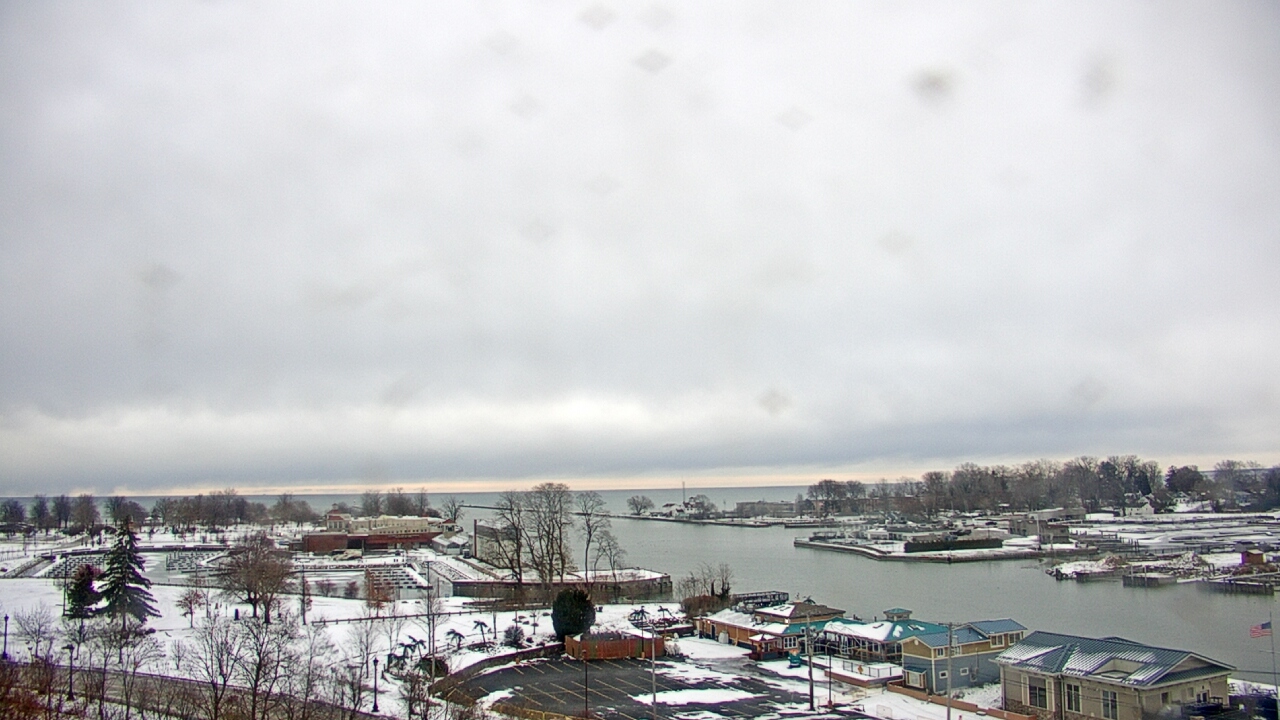 Thumbnail for current weather camera view from Charlotte-Genesee Lighthouse in Rochester, New York