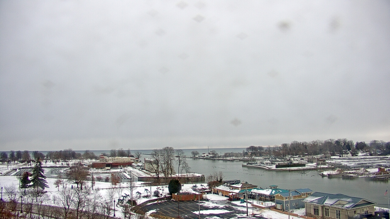 Thumbnail for current weather camera view from Charlotte-Genesee Lighthouse in Rochester, New York