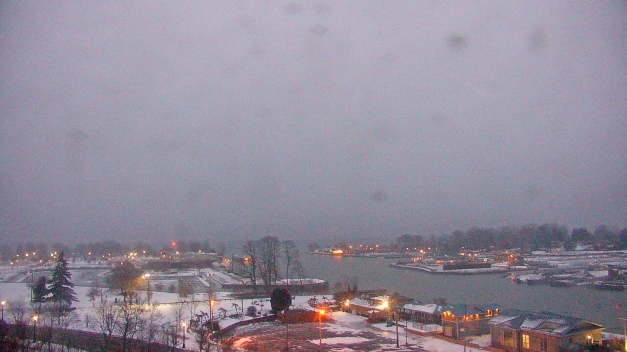 Thumbnail for current weather camera view from Charlotte-Genesee Lighthouse in Rochester, New York
