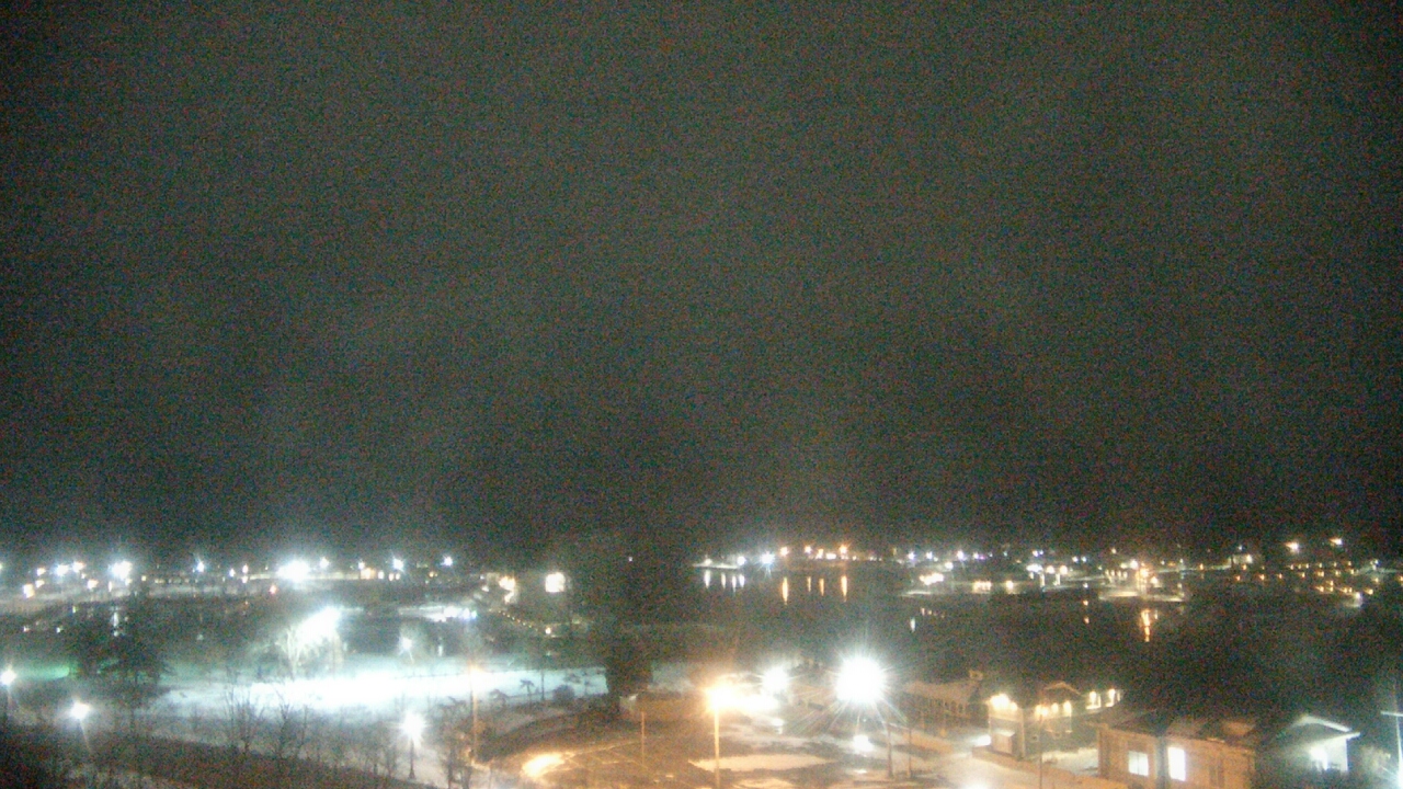 Thumbnail for current weather camera view from Charlotte-Genesee Lighthouse in Rochester, New York