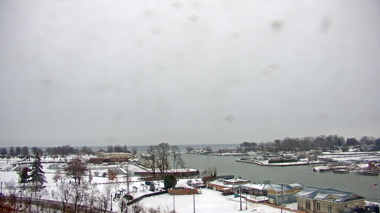Thumbnail for current weather camera view from Charlotte-Genesee Lighthouse in Rochester, New York