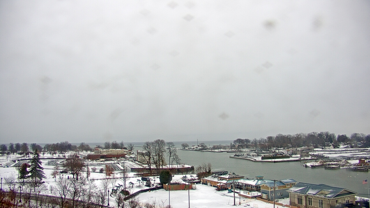 Thumbnail for current weather camera view from Charlotte-Genesee Lighthouse in Rochester, New York