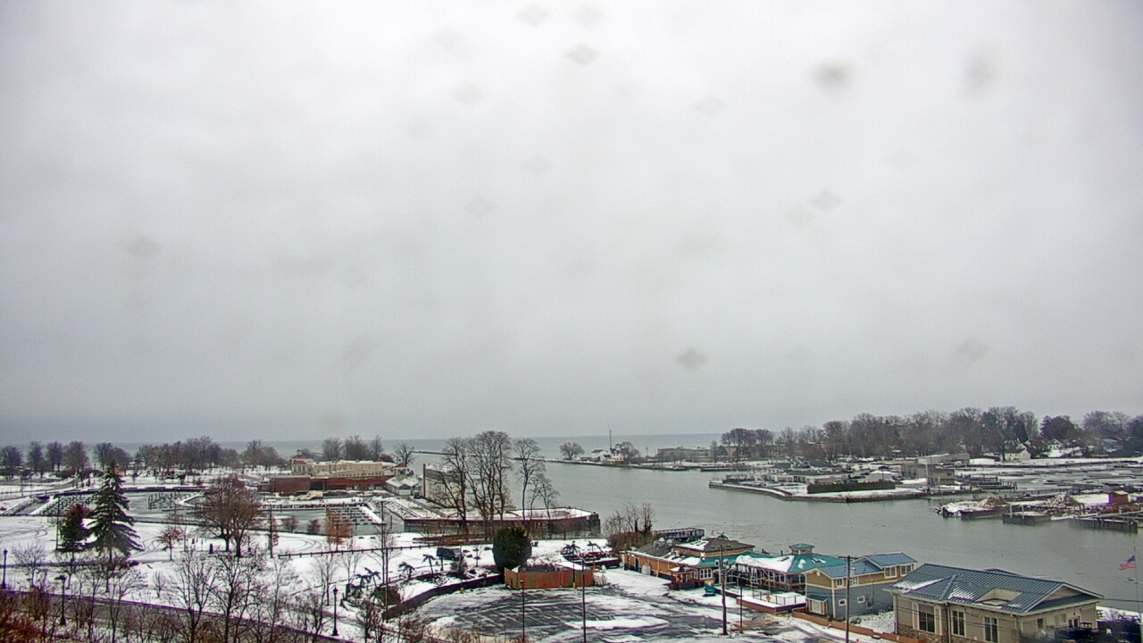 Thumbnail for current weather camera view from Charlotte-Genesee Lighthouse in Rochester, New York