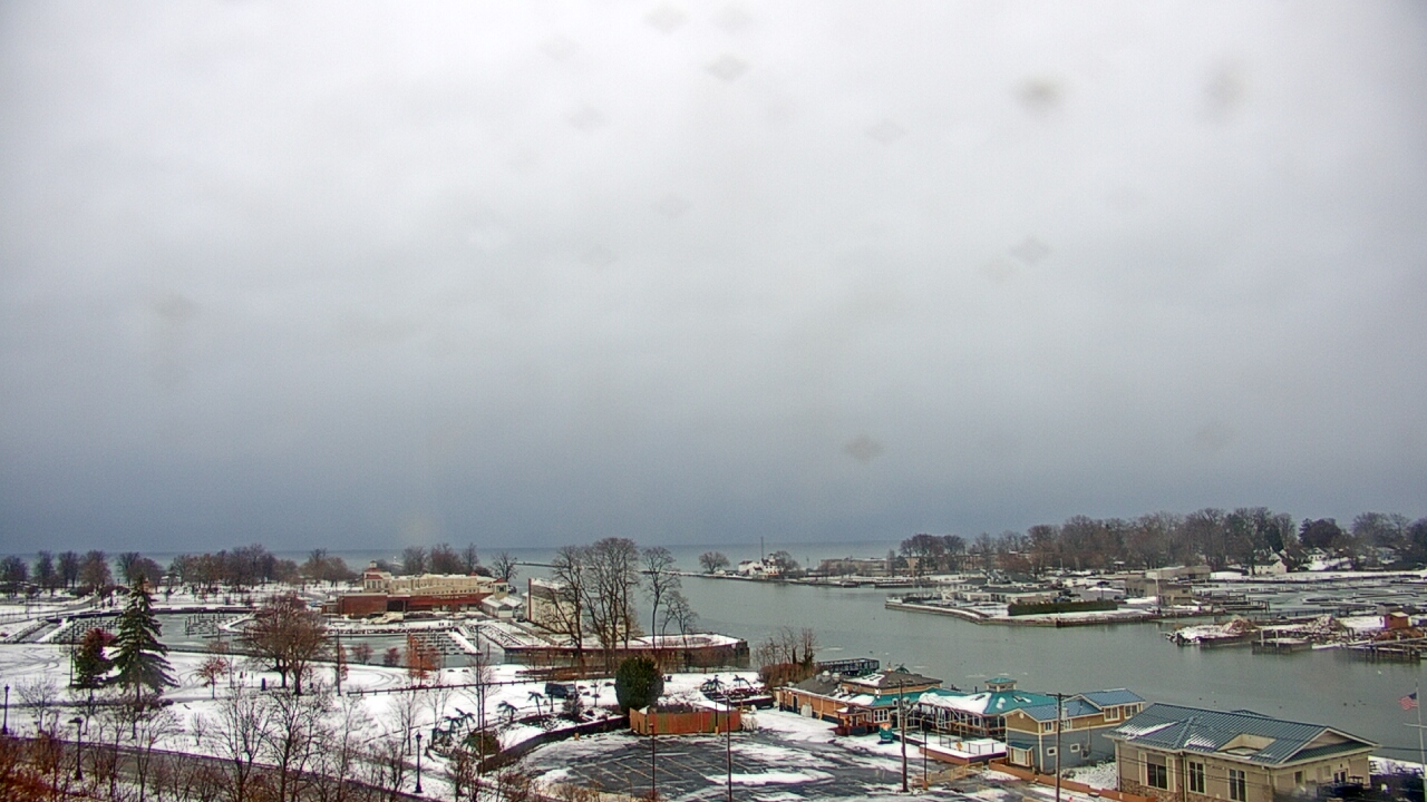 Thumbnail for current weather camera view from Charlotte-Genesee Lighthouse in Rochester, New York