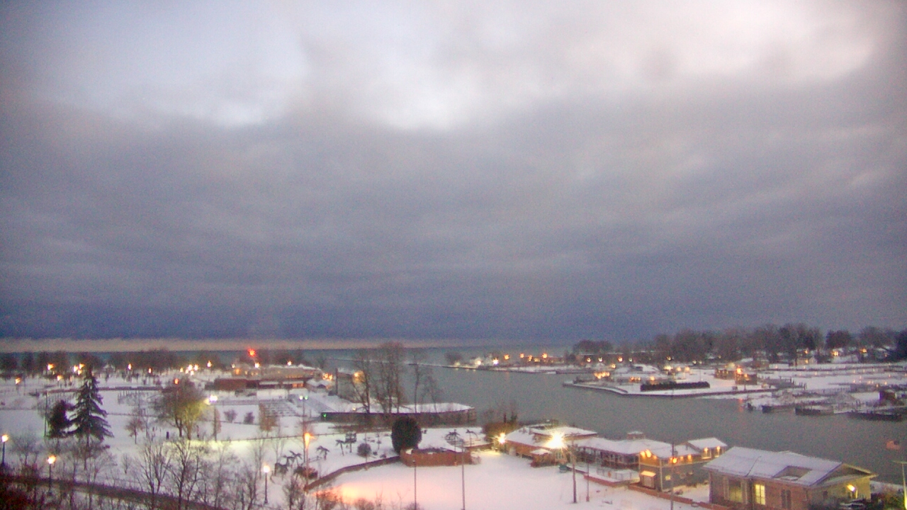 Thumbnail for current weather camera view from Charlotte-Genesee Lighthouse in Rochester, New York