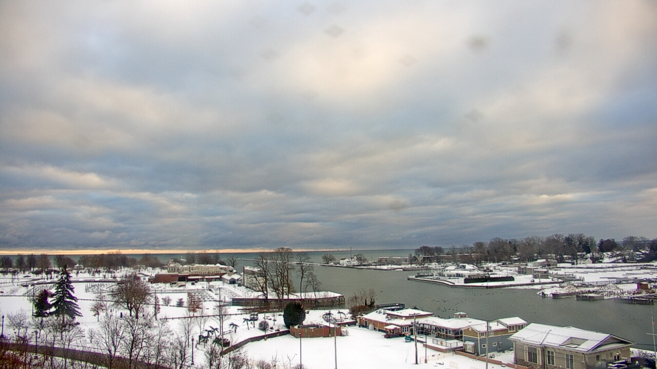 Thumbnail for current weather camera view from Charlotte-Genesee Lighthouse in Rochester, New York