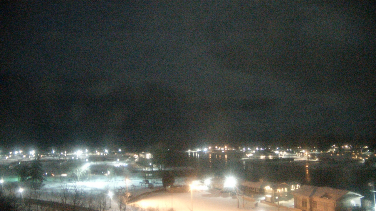 Thumbnail for current weather camera view from Charlotte-Genesee Lighthouse in Rochester, New York