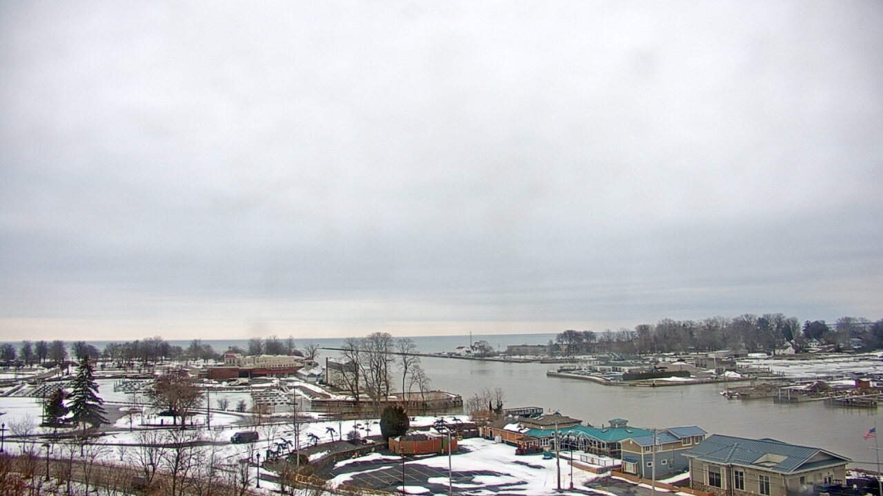 Thumbnail for current weather camera view from Charlotte-Genesee Lighthouse in Rochester, New York