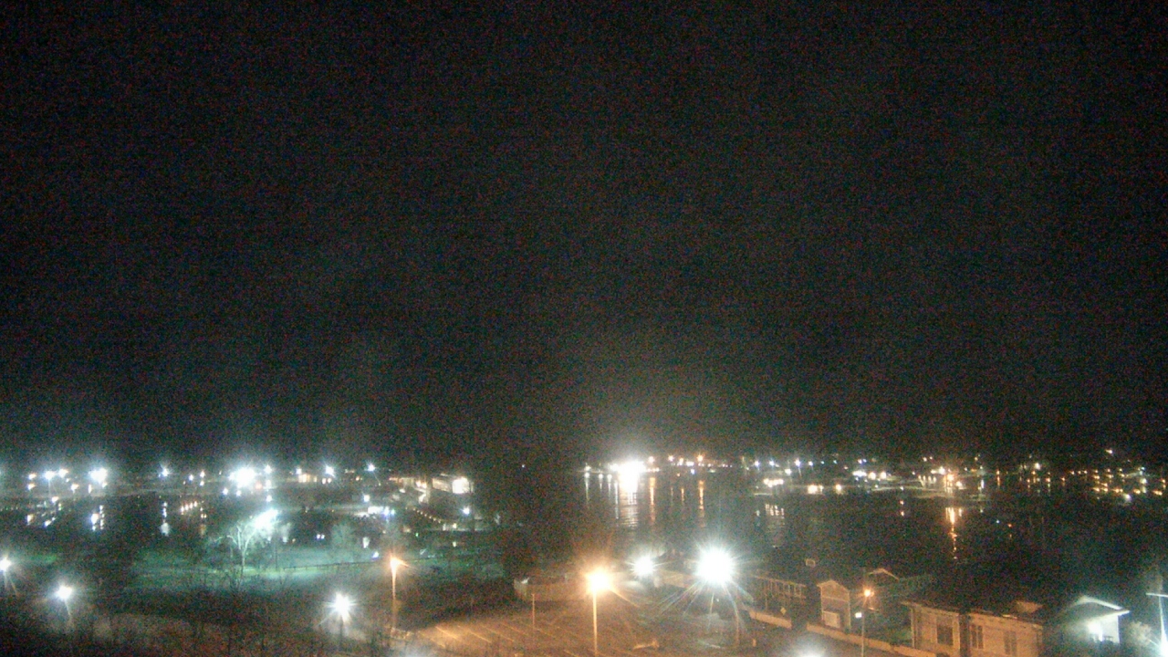Thumbnail for current weather camera view from Charlotte-Genesee Lighthouse in Rochester, New York