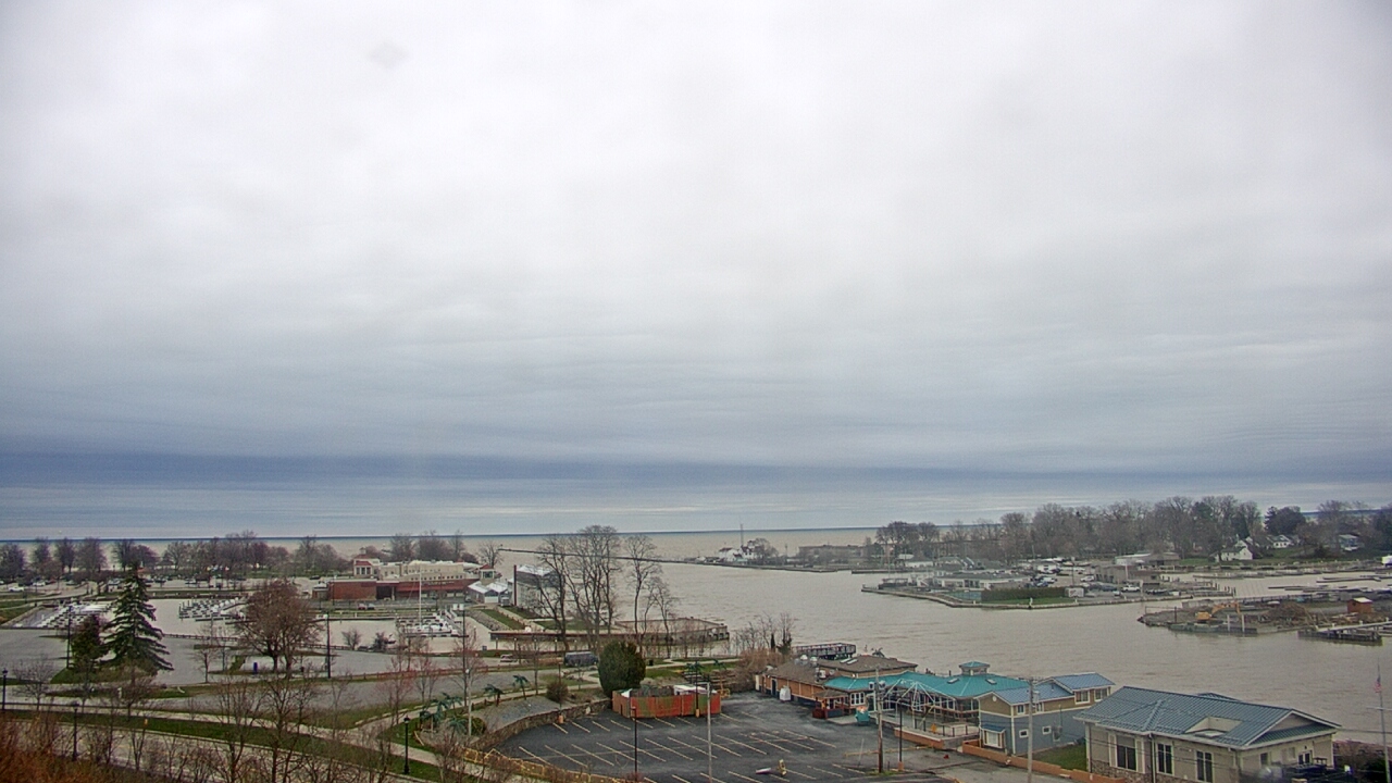 Thumbnail for current weather camera view from Charlotte-Genesee Lighthouse in Rochester, New York