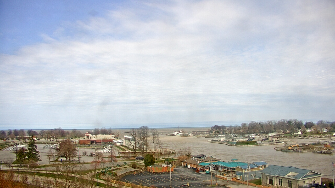 Thumbnail for current weather camera view from Charlotte-Genesee Lighthouse in Rochester, New York