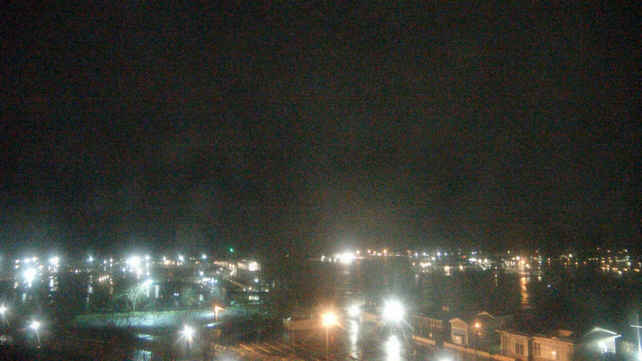 Thumbnail for current weather camera view from Charlotte-Genesee Lighthouse in Rochester, New York