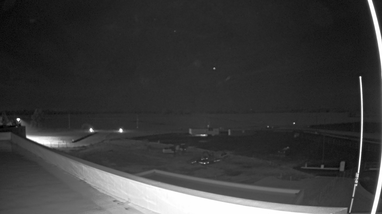 Thumbnail for current weather camera view from North Putnam MS in Bainbridge, Indiana