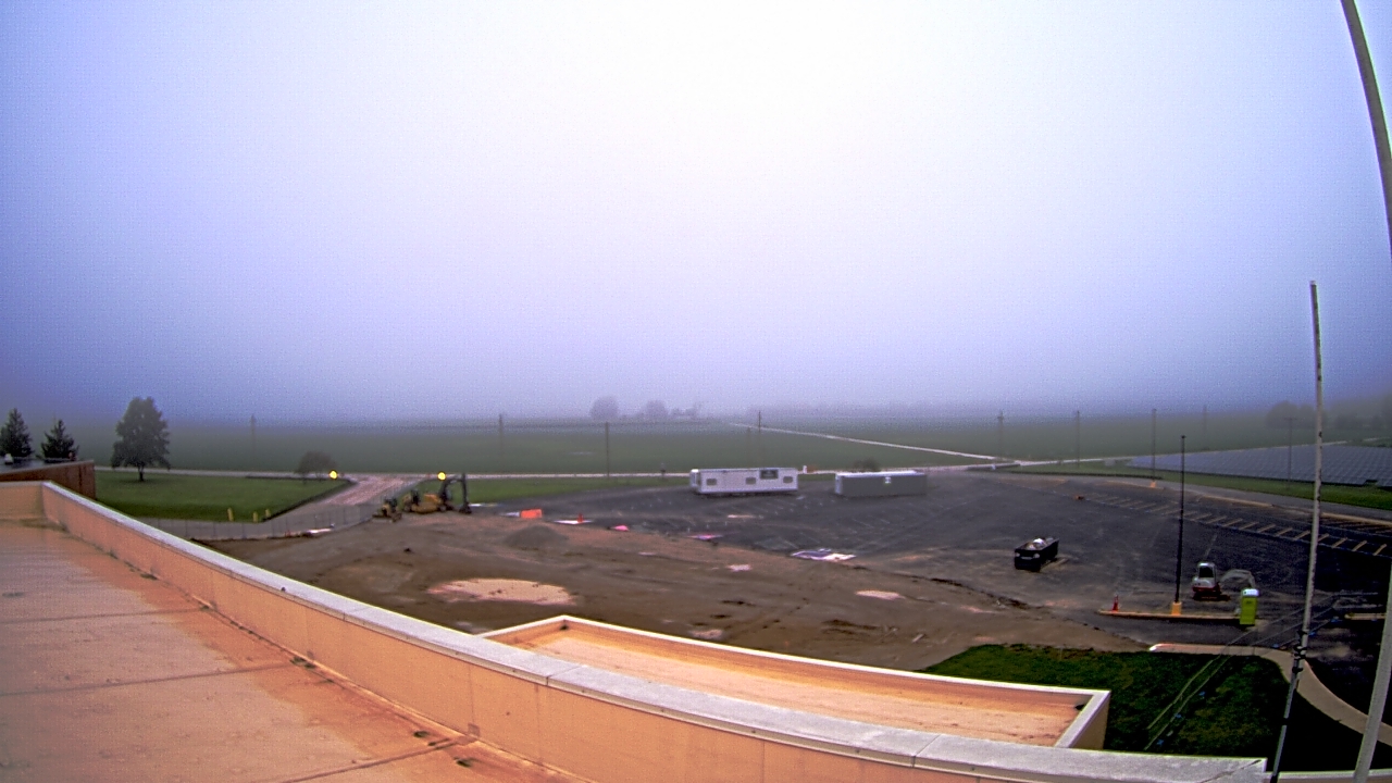 Thumbnail for current weather camera view from North Putnam MS in Bainbridge, Indiana