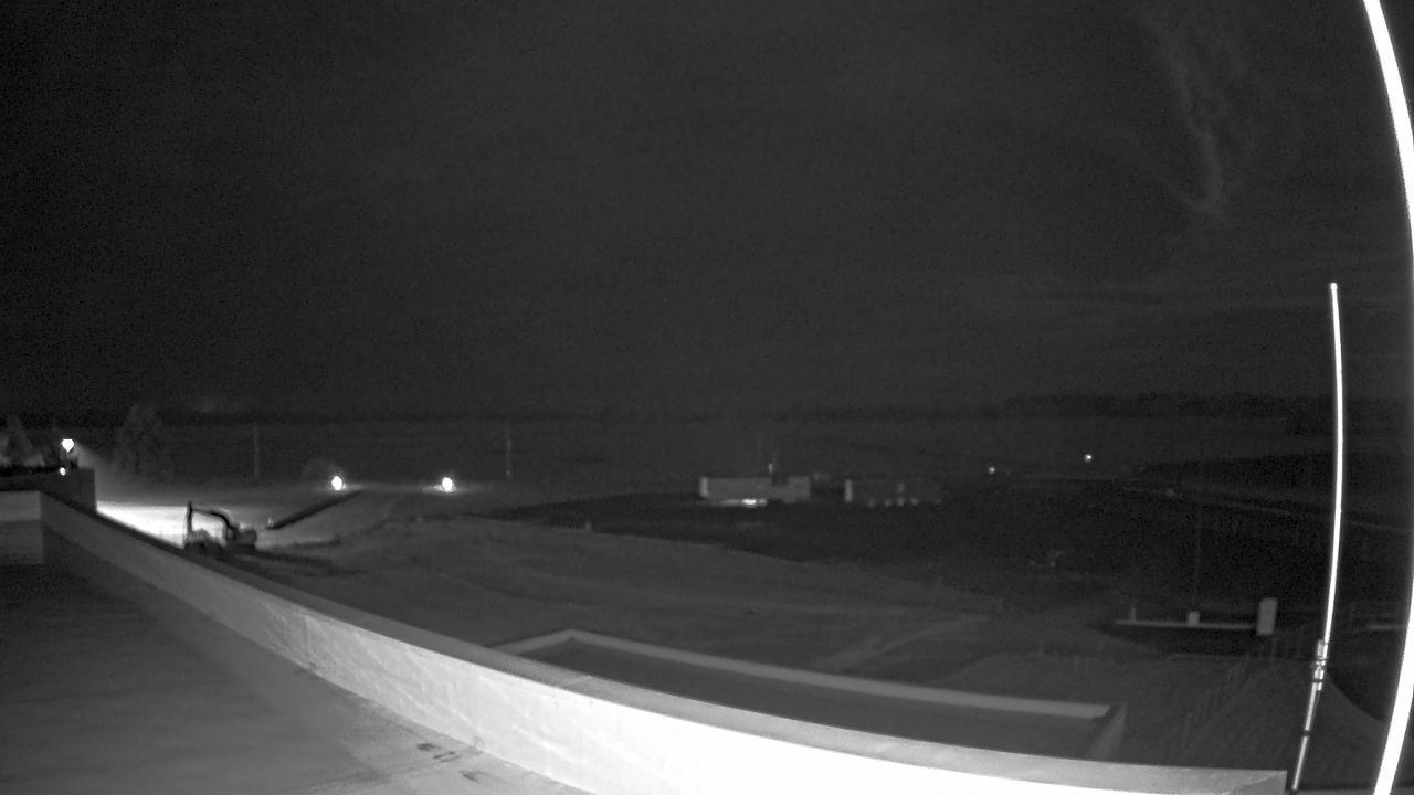 Thumbnail for current weather camera view from North Putnam MS in Bainbridge, Indiana