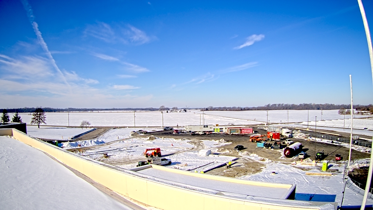 Thumbnail for current weather camera view from North Putnam MS in Bainbridge, Indiana