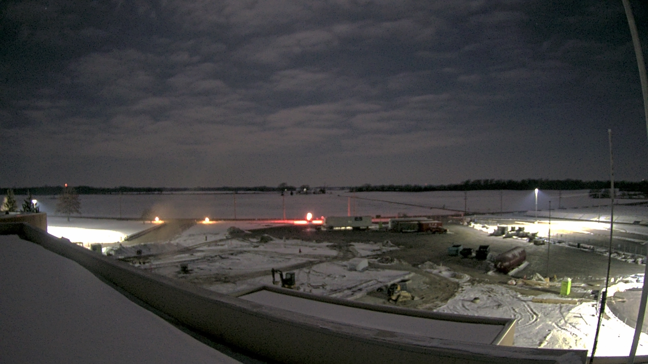 Thumbnail for current weather camera view from North Putnam MS in Bainbridge, Indiana