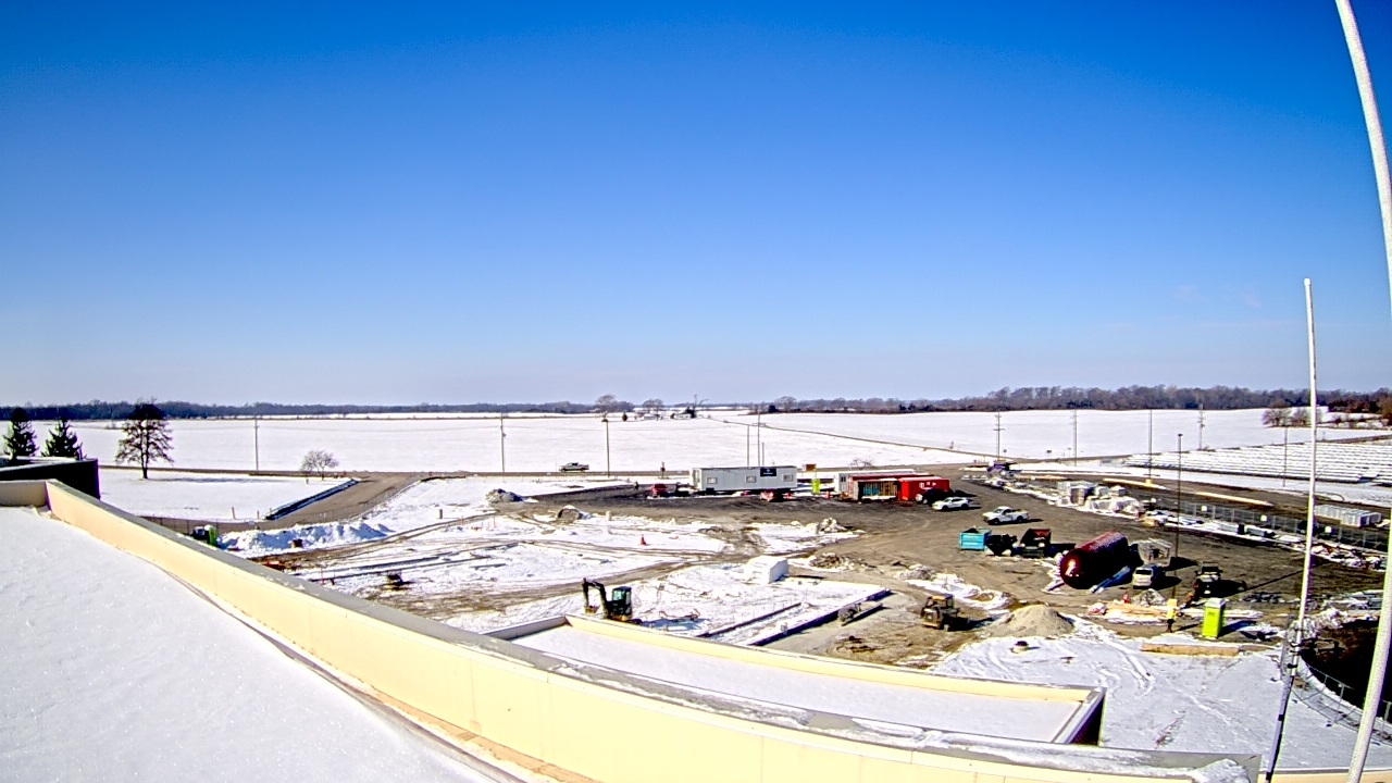 Thumbnail for current weather camera view from North Putnam MS in Bainbridge, Indiana