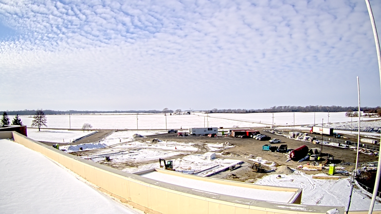 Thumbnail for current weather camera view from North Putnam MS in Bainbridge, Indiana