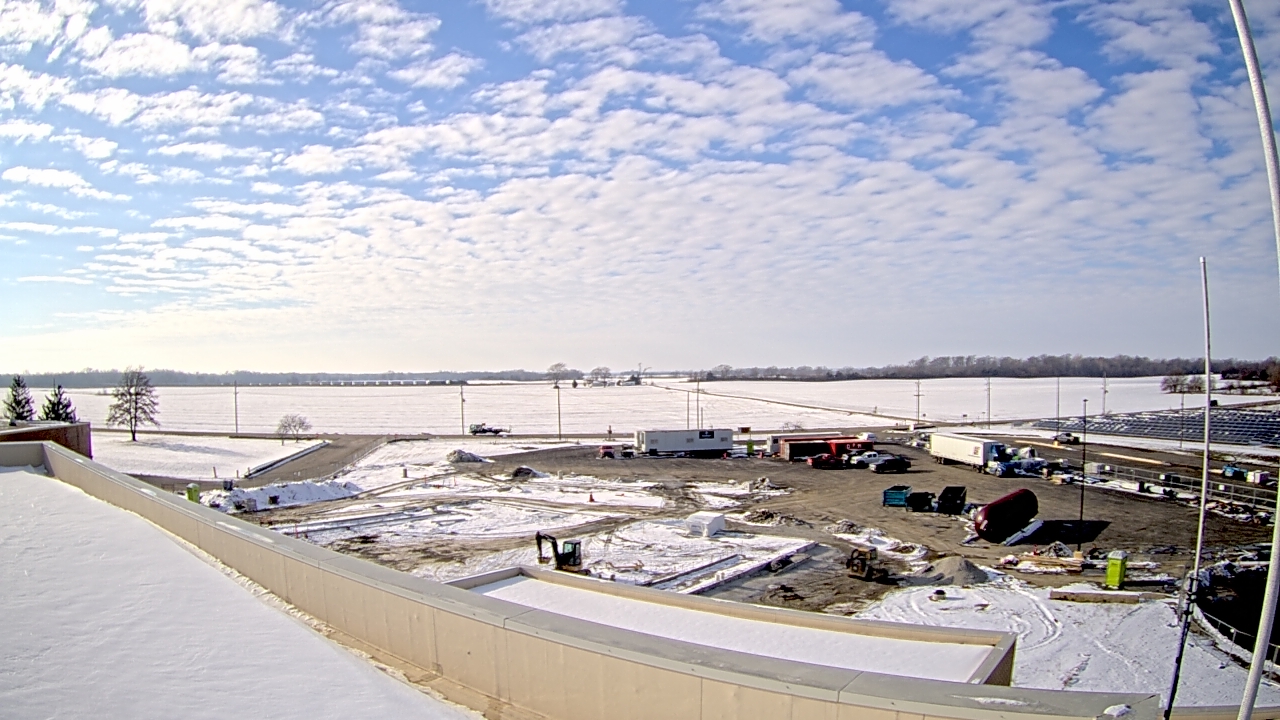 Thumbnail for current weather camera view from North Putnam MS in Bainbridge, Indiana