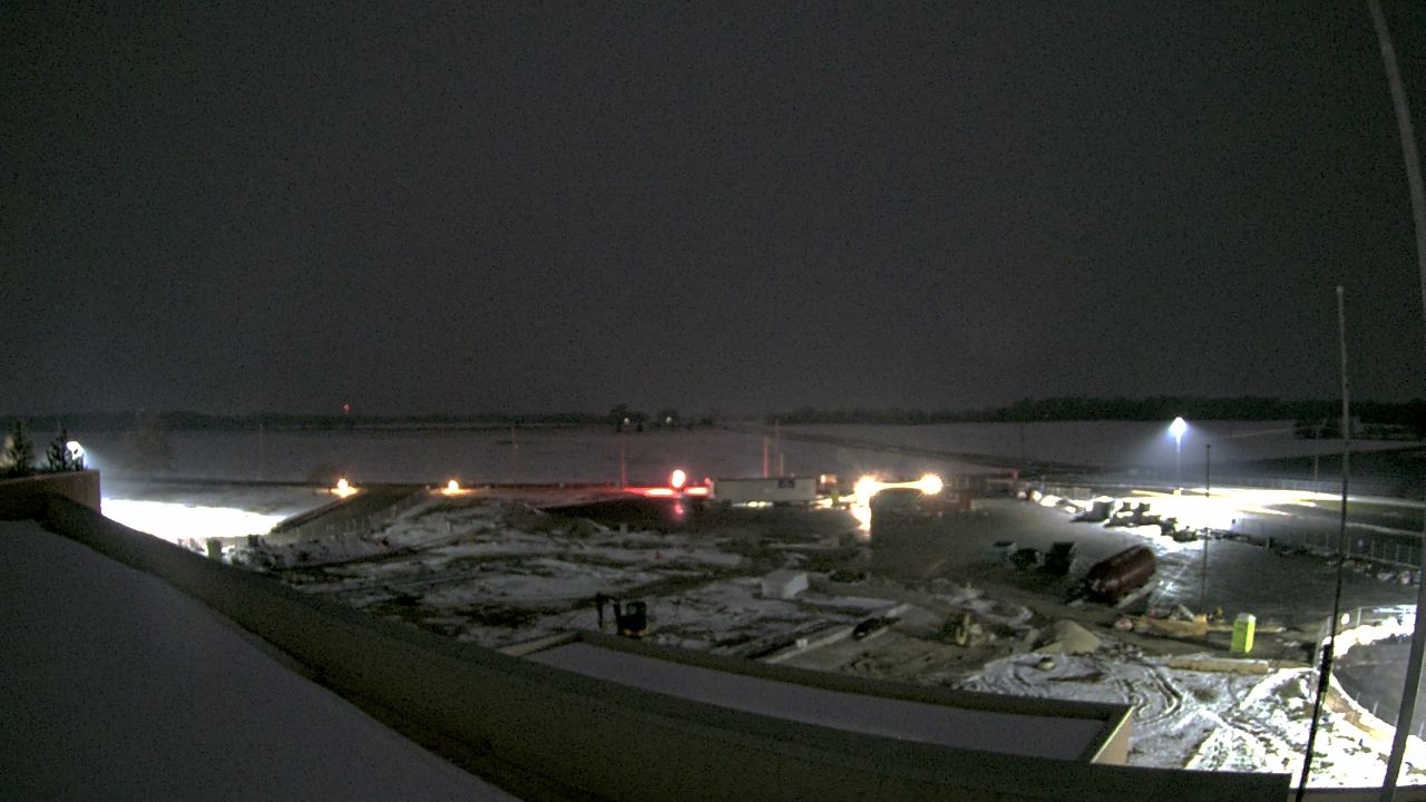 Thumbnail for current weather camera view from North Putnam MS in Bainbridge, Indiana