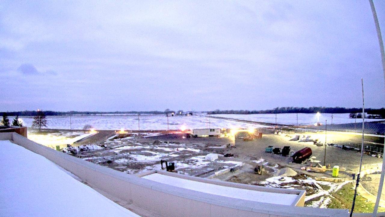 Thumbnail for current weather camera view from North Putnam MS in Bainbridge, Indiana