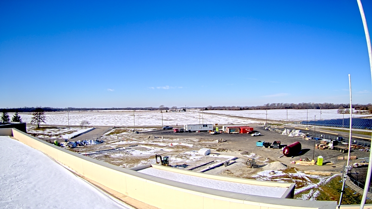 Thumbnail for current weather camera view from North Putnam MS in Bainbridge, Indiana