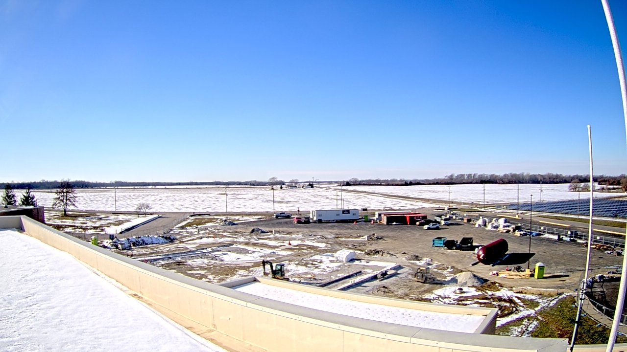 Thumbnail for current weather camera view from North Putnam MS in Bainbridge, Indiana