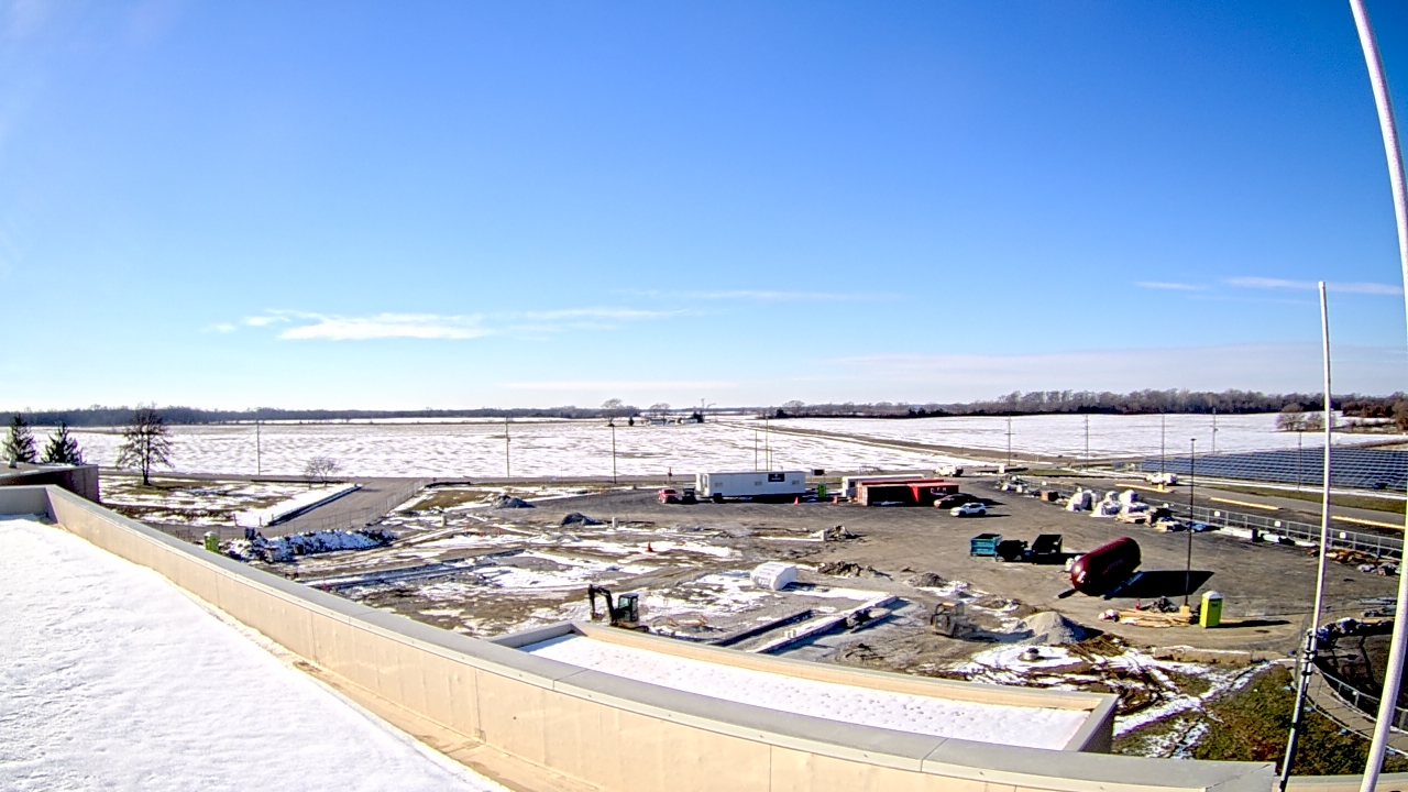 Thumbnail for current weather camera view from North Putnam MS in Bainbridge, Indiana