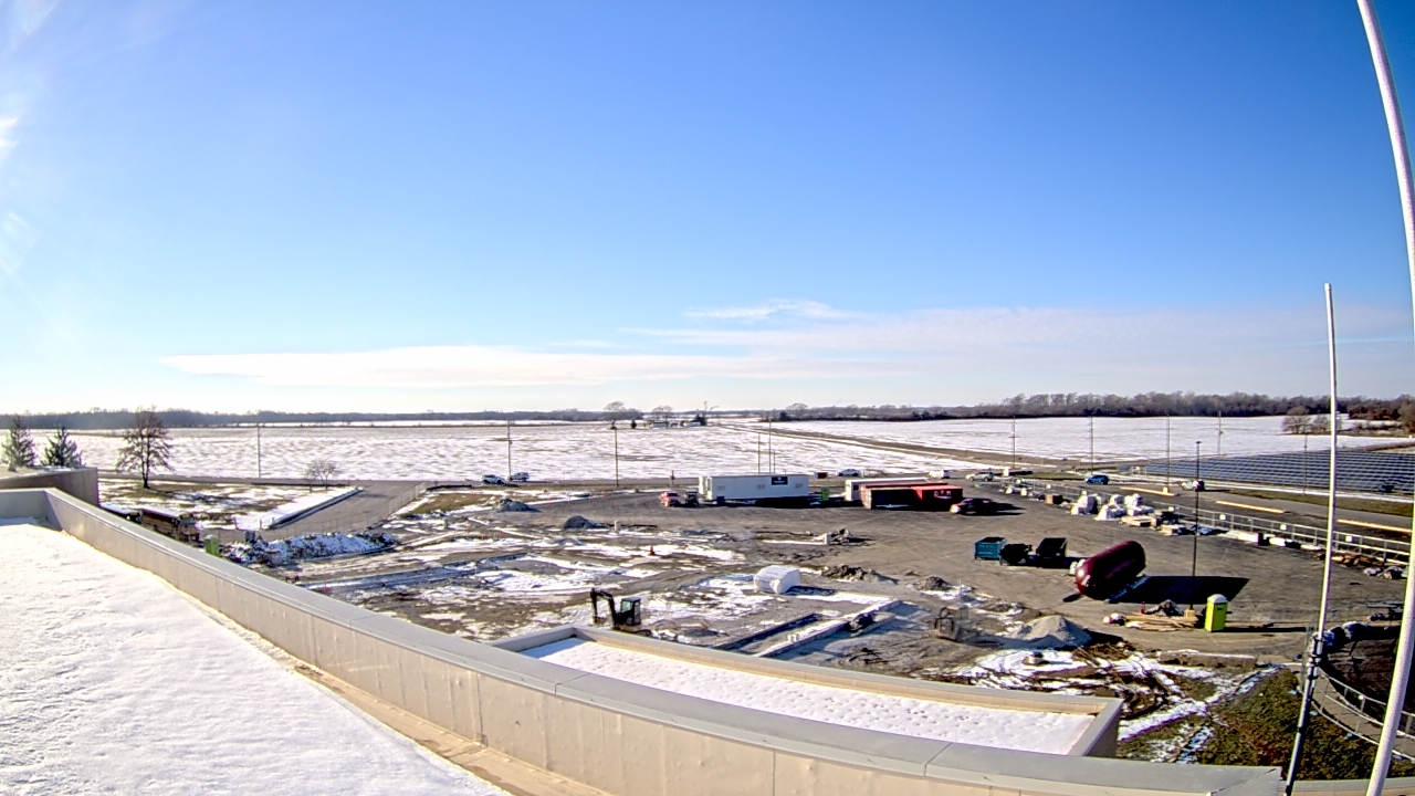 Thumbnail for current weather camera view from North Putnam MS in Bainbridge, Indiana