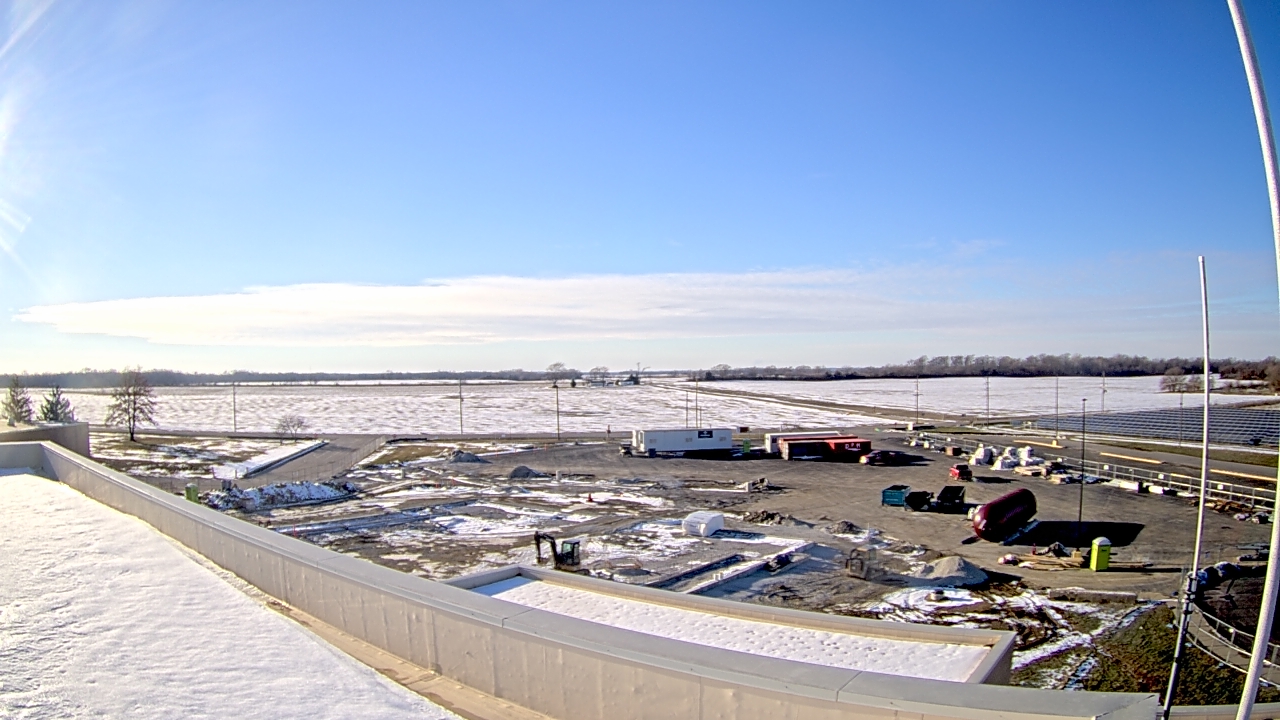 Thumbnail for current weather camera view from North Putnam MS in Bainbridge, Indiana