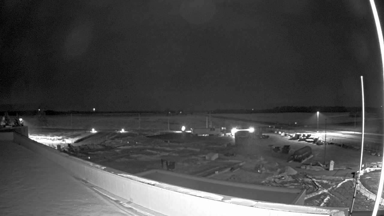 Thumbnail for current weather camera view from North Putnam MS in Bainbridge, Indiana