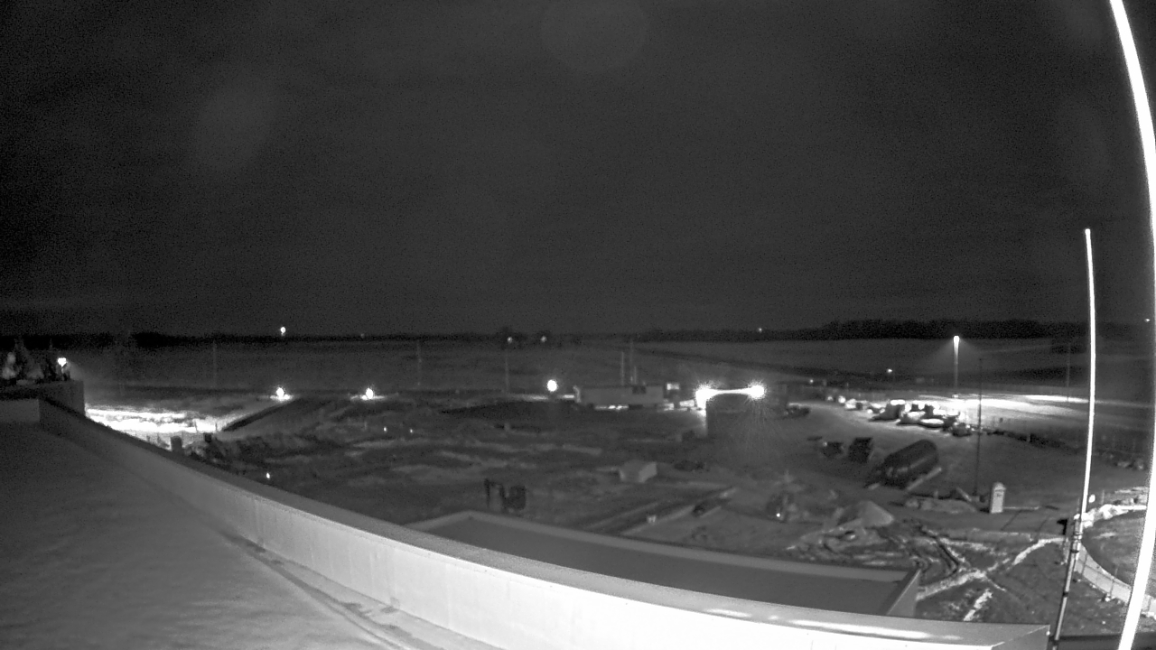 Thumbnail for current weather camera view from North Putnam MS in Bainbridge, Indiana