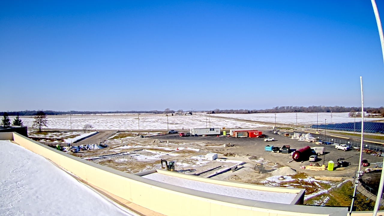 Thumbnail for current weather camera view from North Putnam MS in Bainbridge, Indiana