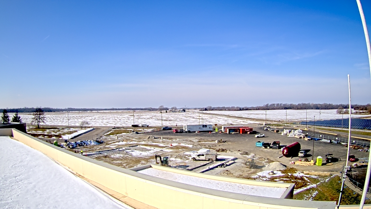 Thumbnail for current weather camera view from North Putnam MS in Bainbridge, Indiana