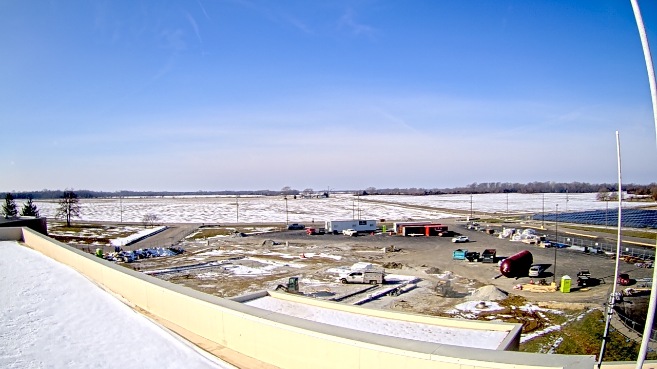 Thumbnail for current weather camera view from North Putnam MS in Bainbridge, Indiana