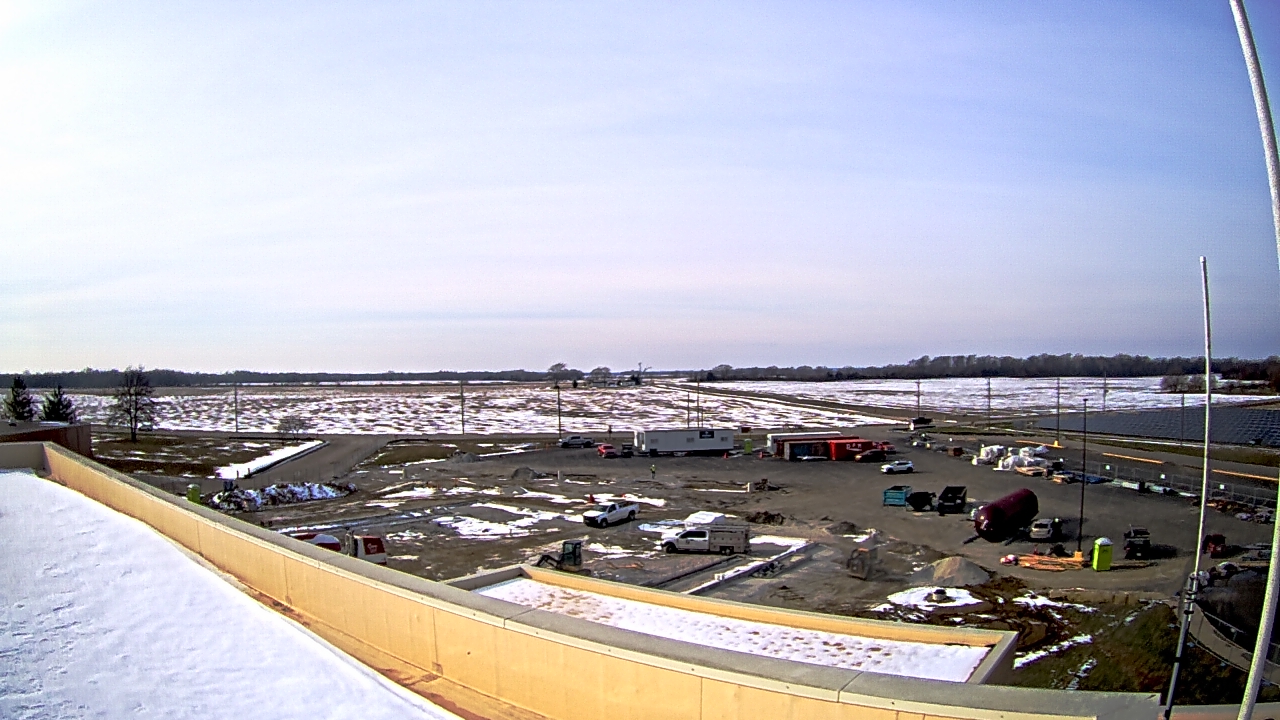 Thumbnail for current weather camera view from North Putnam MS in Bainbridge, Indiana