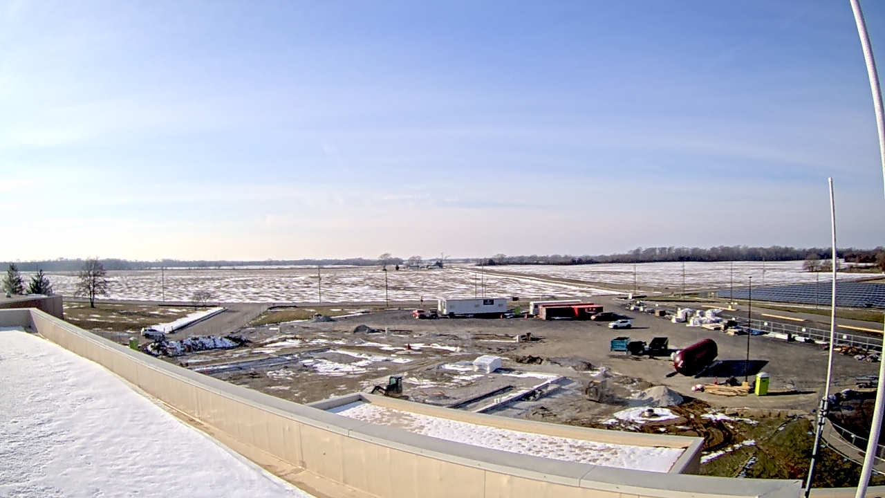 Thumbnail for current weather camera view from North Putnam MS in Bainbridge, Indiana