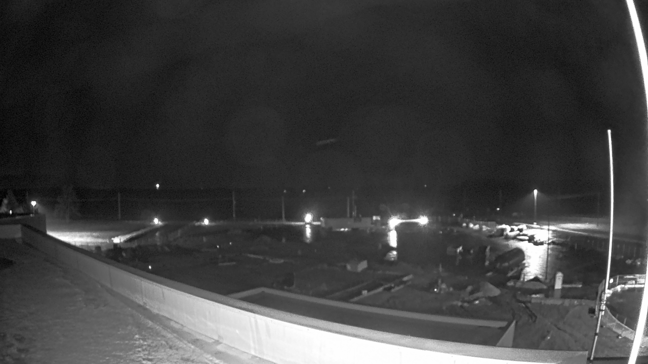 Thumbnail for current weather camera view from North Putnam MS in Bainbridge, Indiana