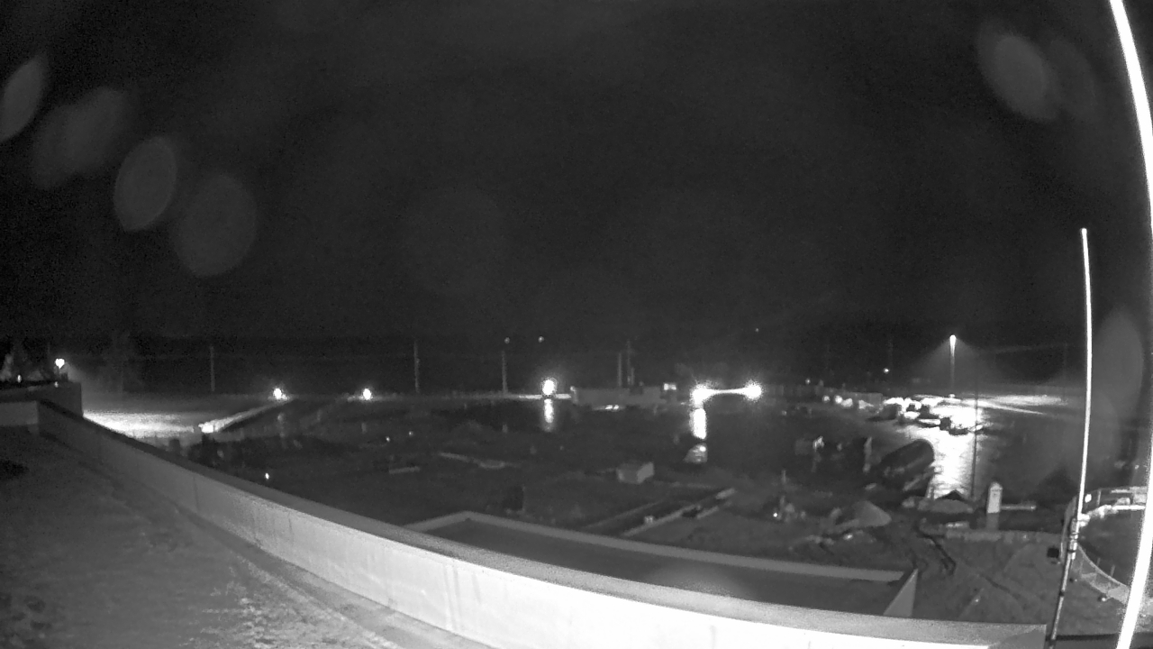 Thumbnail for current weather camera view from North Putnam MS in Bainbridge, Indiana