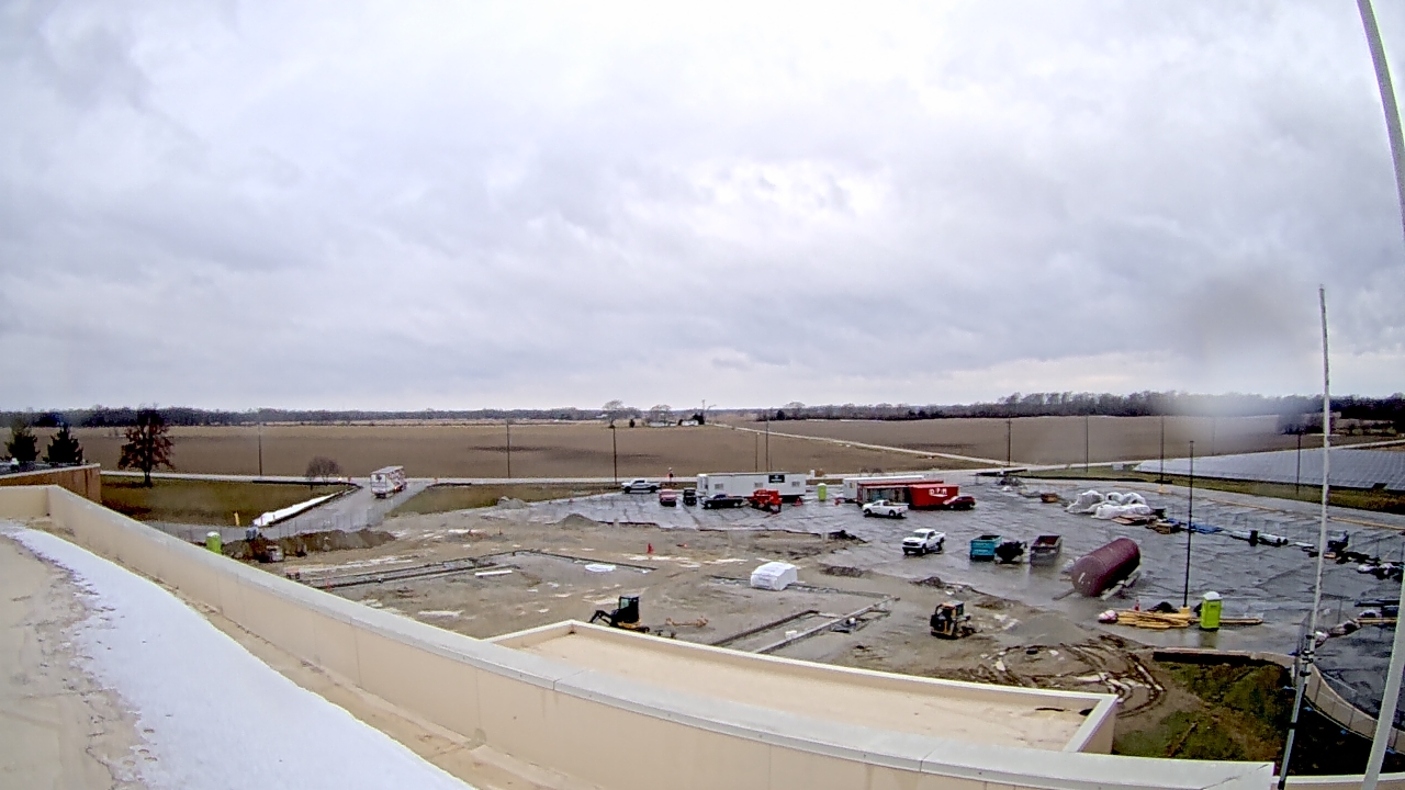 Thumbnail for current weather camera view from North Putnam MS in Bainbridge, Indiana