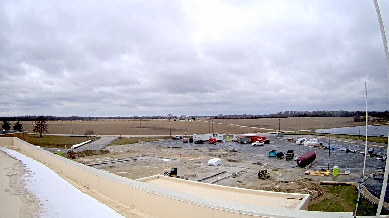 Thumbnail for current weather camera view from North Putnam MS in Bainbridge, Indiana